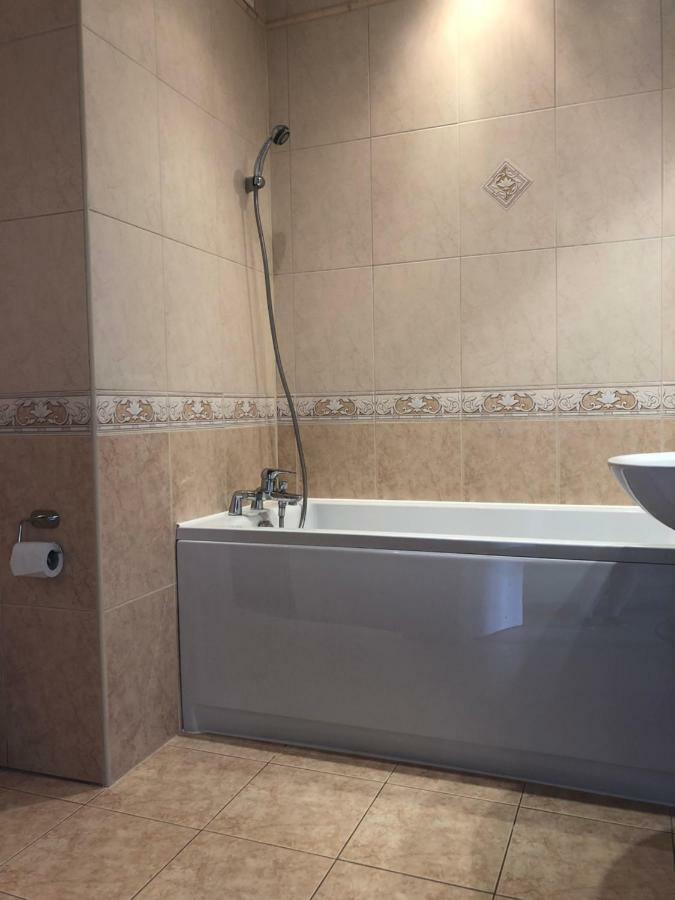 Apartament 69 Metro Lejlighed Warszawa Eksteriør billede